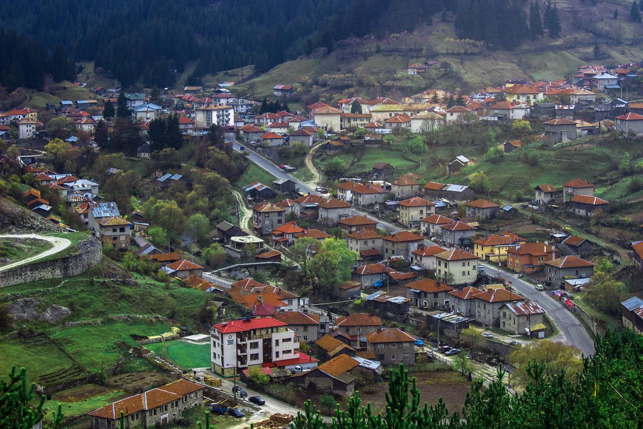 Trigrad Hotel Buitenkant foto